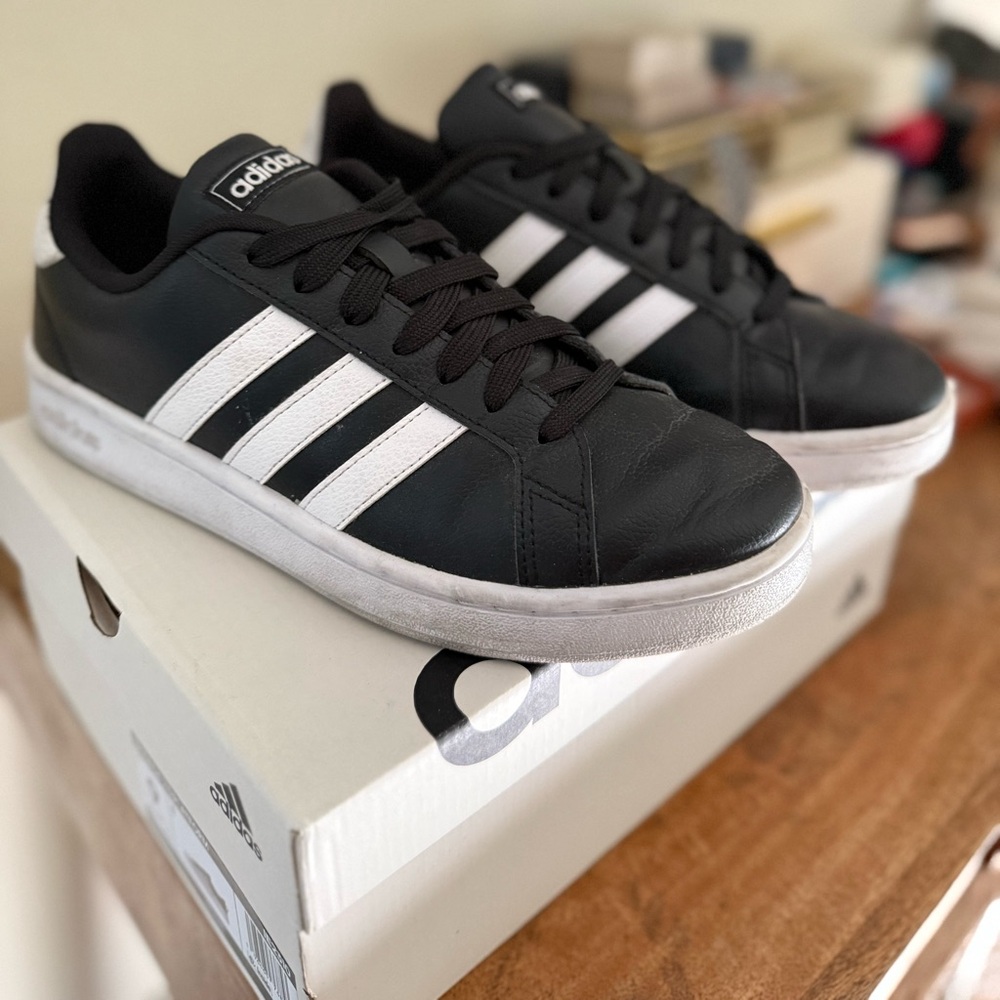 Adidas women's Black and White Sneakers